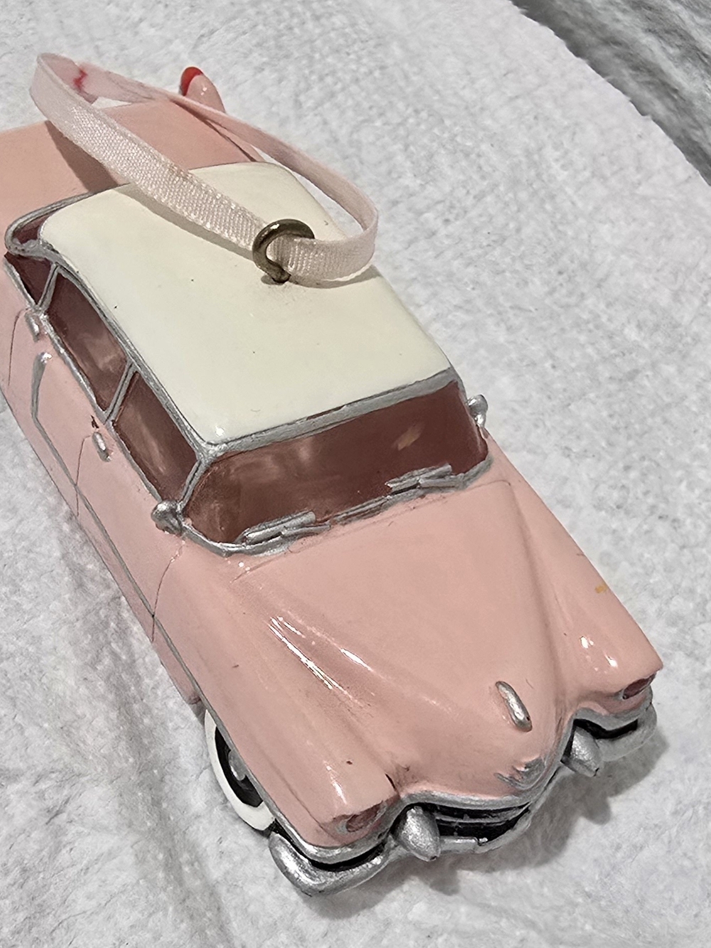 Vintage Elvis Pink Ceramic Car Ornament - Pink & Cream